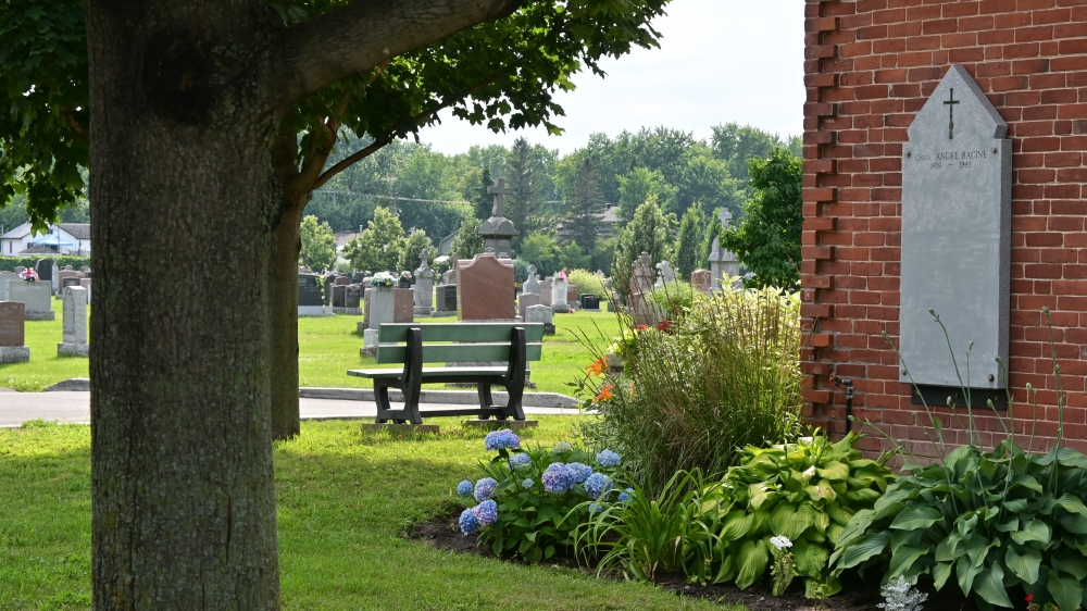 columbarium-cote-gauche_uid62d943fc0a1d8